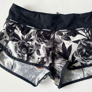 Lululemon Speed Shorts SZ4